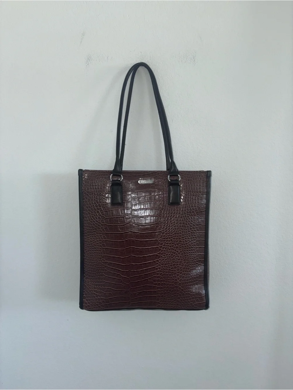 Targus Brown Laptop Handbag Tote Faux Alligator Embossed Women’s Travel Bag